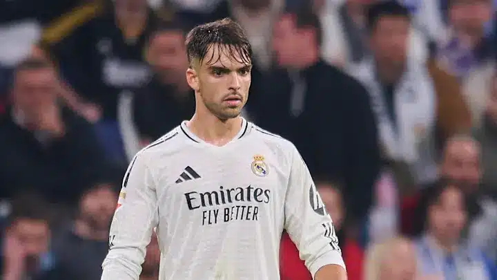 Raul Asencio signs 4-year contract at Real Madrid