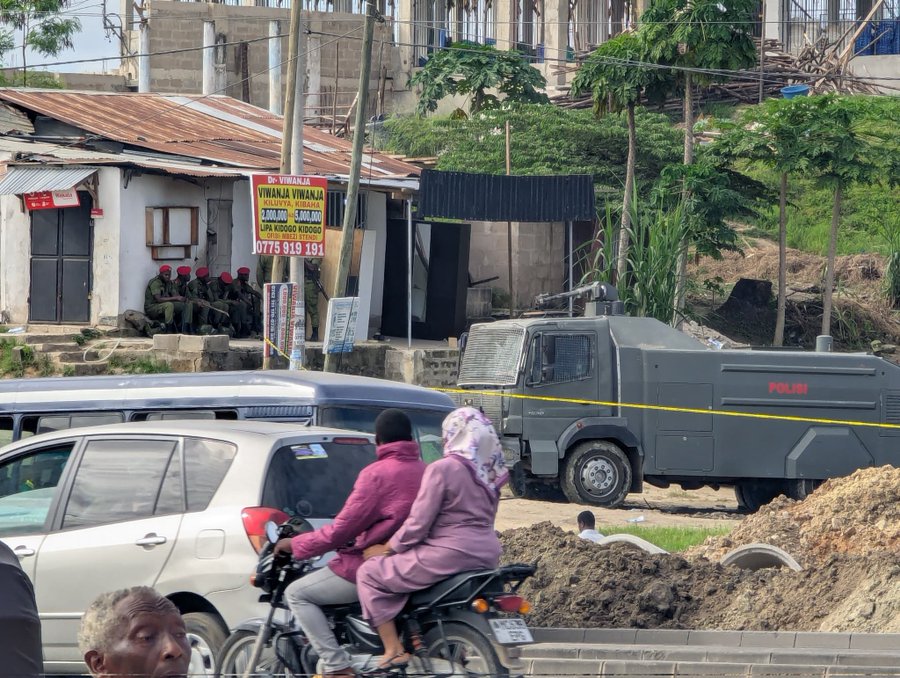 Police arrests Gwajima prayers for defying government announcement