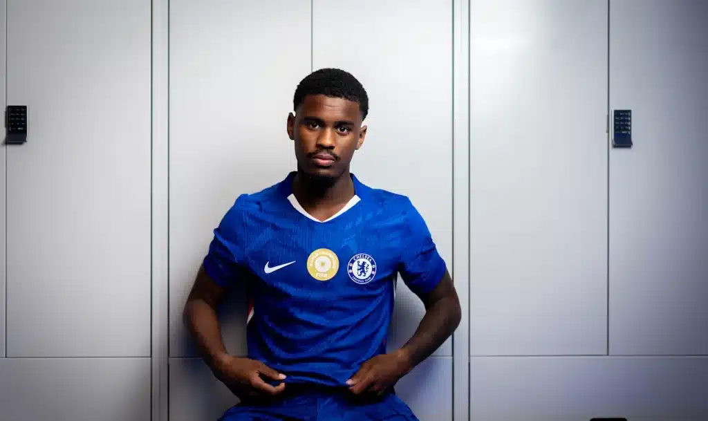 Chelsea completes signing of Jorrel Hato