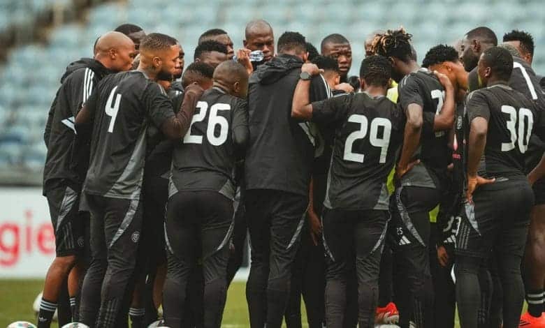 Orlando-Pirates-players-at-training-780x470-1