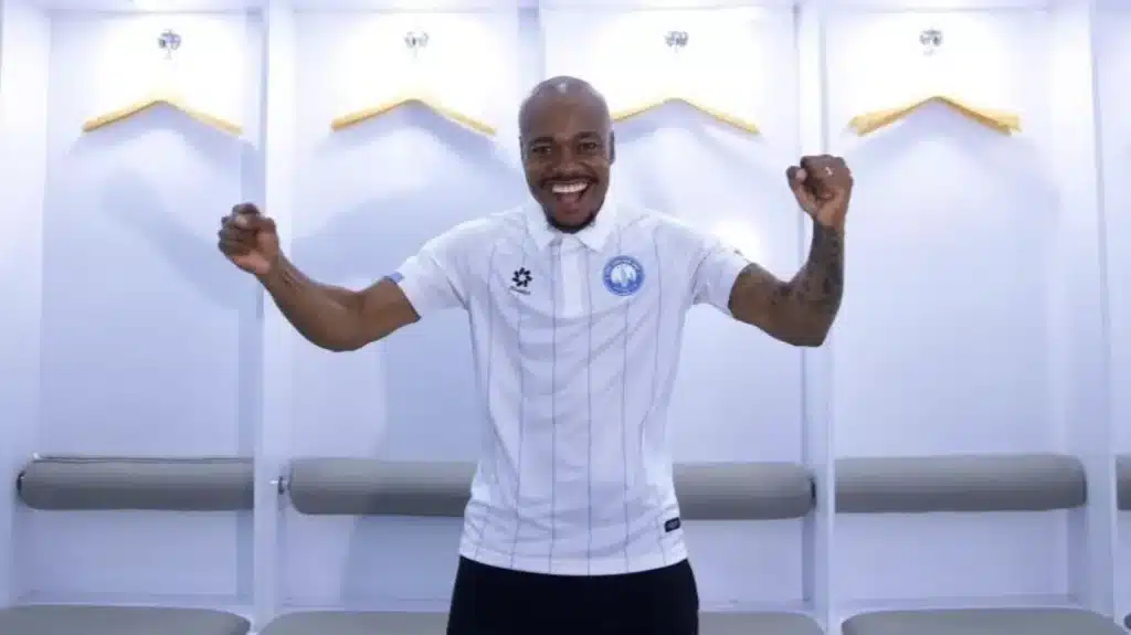 Percy Tau departure from Vietnam as free agent